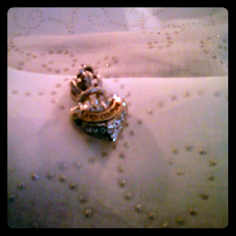 Juicy Couture Pendant